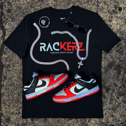 SIGNATURE LOGO GRAPHIC TEE - BLACK & RED